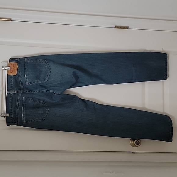Levi's 559 Relaxed Fit Straight Leg Jeans, Size 33x32, Great Used Condition - Picture 3 of 14